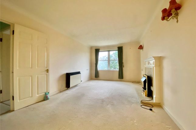 37 Homespring House,, Pittville Circus Road, Gloucestershire photo 2