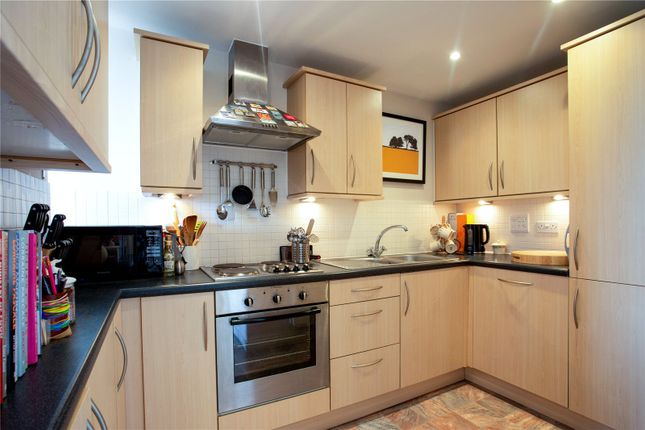 Flat for sale in Staple Gardens, Winchester
