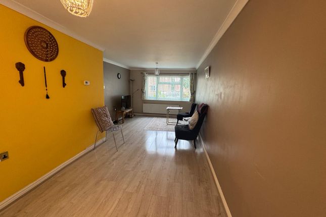 41, Verulam Gardens, Luton photo 4