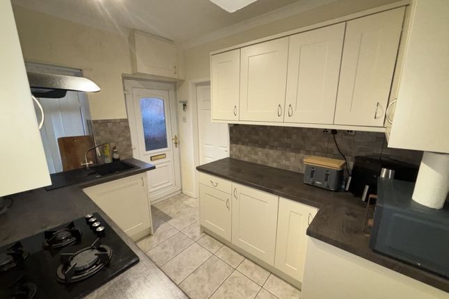 20, MANSFIELD photo 2
