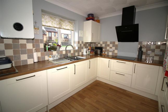 20, The Brook, Saltash photo 3
