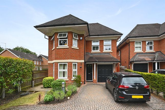 Thumbnail Detached house to rent in Waxwell Lane, Pinner, Middlesex