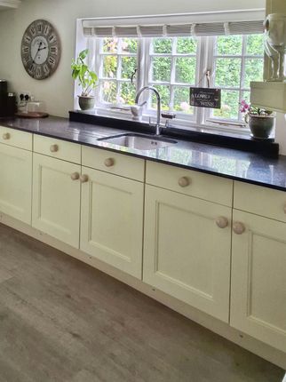 7, Sandy Lane, MARKET RASEN photo 4