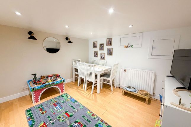 45 Albert Street, Grantham photo 3