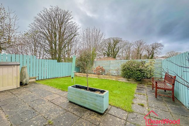 6, Furman Close, Isle Of Man photo 2