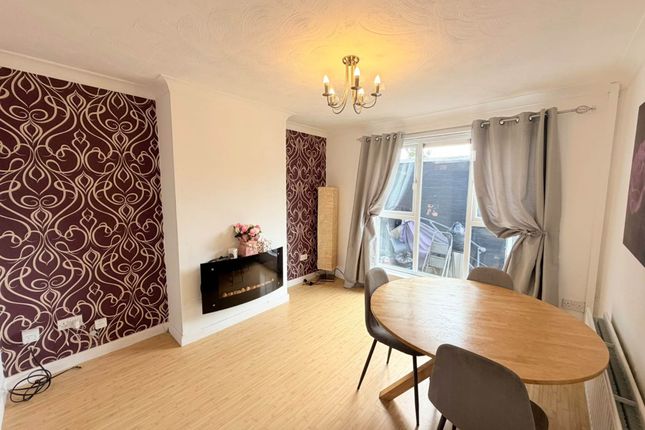 1, Bewley Drive, Liverpool photo 2