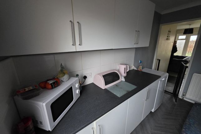 99, Guthrum Place, Newton Aycliffe photo 3