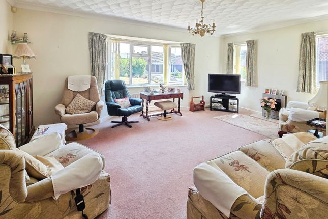 5, Haverholme Close, Ruskington photo 2