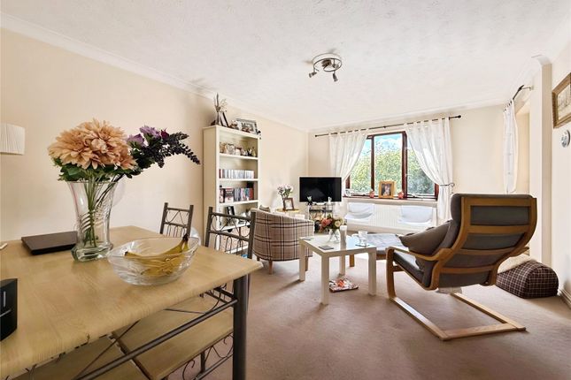 37, Bentley Way, Norwich photo 4