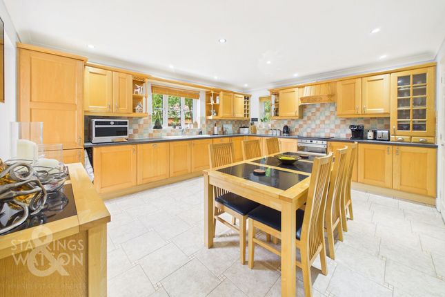 1 Priors Grove, Dereham photo 3