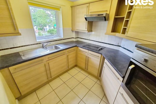 23 Cherrett Court, 557 Ringwood Road, Dorset photo 2