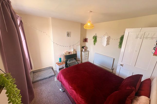 74, Coombe Park Lane, PLYMOUTH photo 5