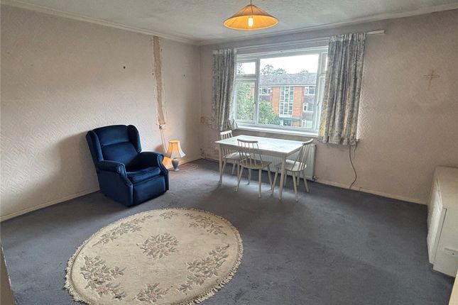 48, Barlow Moor Court, Manchester photo 4
