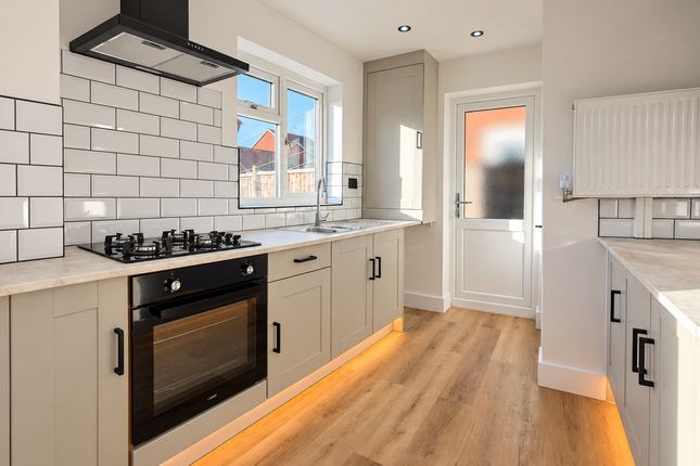 *AD ONLY* 23 Pinewood Avenue, Thurmaston, Leicester photo 4