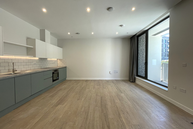 2 Shires Lane, Sheerwater Woking, null photo 3