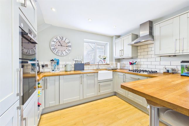 21, Rushmoor, North Somerset photo 3
