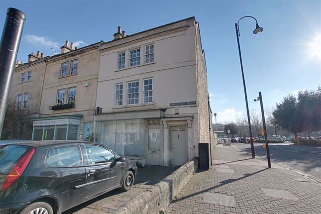 Thumbnail Flat for sale in Lower East Hayes, Bath