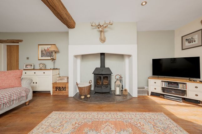 Hollytree cottage, Pompian Brow, Leyland photo 4