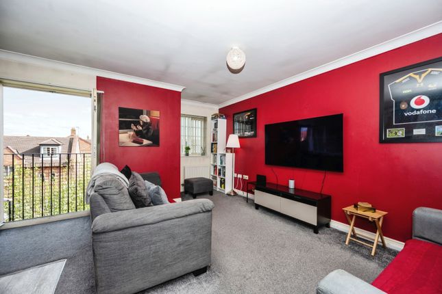 Flat for sale in Butts Green, Warrington, Cheshire