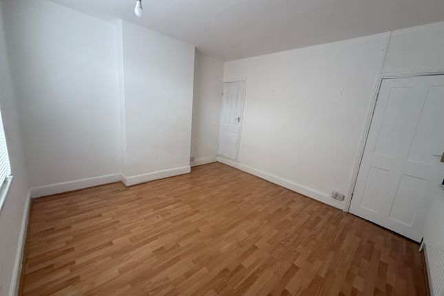 4, Herschell Street, Leicester photo 5
