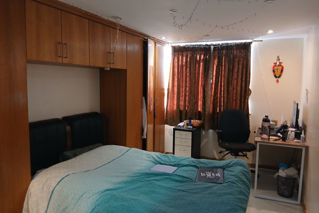 Flat 2, 19 Wilshaw Street, LONDON photo 3