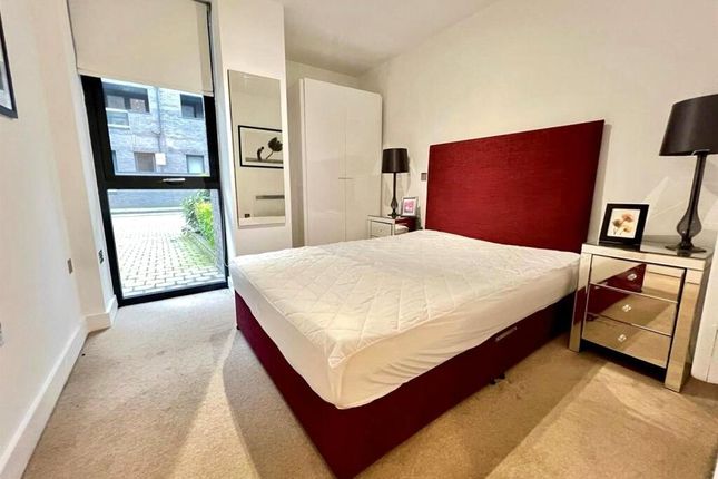 The Mews, 35, Advent Way, Greater Manchester photo 3