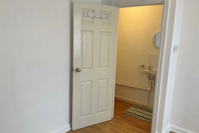 Terraced house to rent in Woodbrook Terrace, Burry Port, Carmarthenshire.