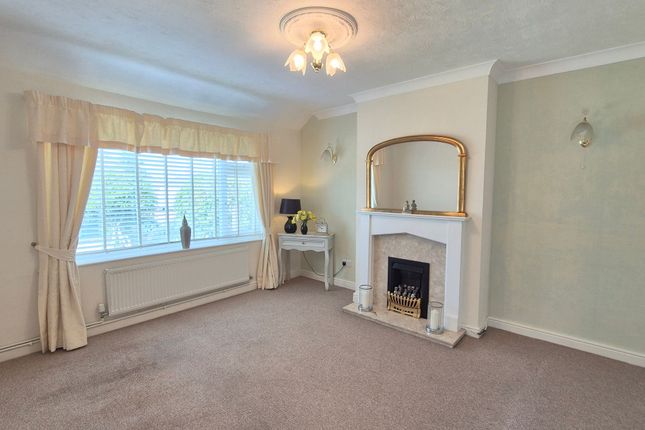 2 Peterfield Road, Coalville photo 3