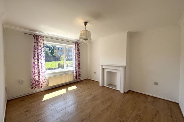 54, Gaer Vale, Newport photo 2