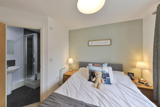 Flat for sale in Masters Mews, College Court, York, North Yorkshire