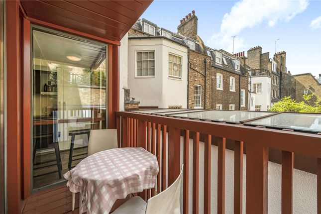 Flat 2, 28, Percy Street, London photo 4