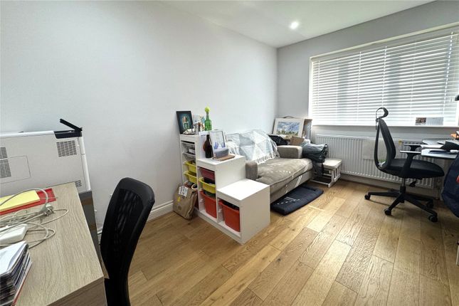 41, Cumberland Way, Berkshire photo 4