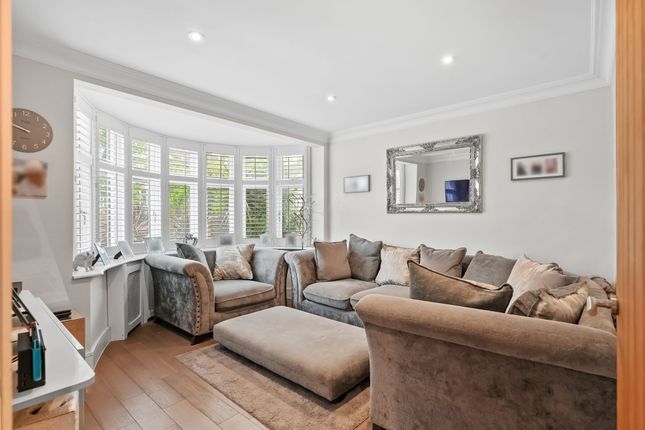 11 Palmersfield Road, Banstead photo 4