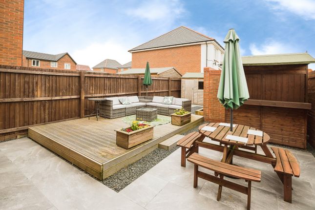 1, Hickleton Grove, Wrexham photo 3