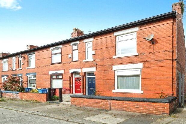 Thumbnail Property to rent in Roseneath Avenue, Manchester