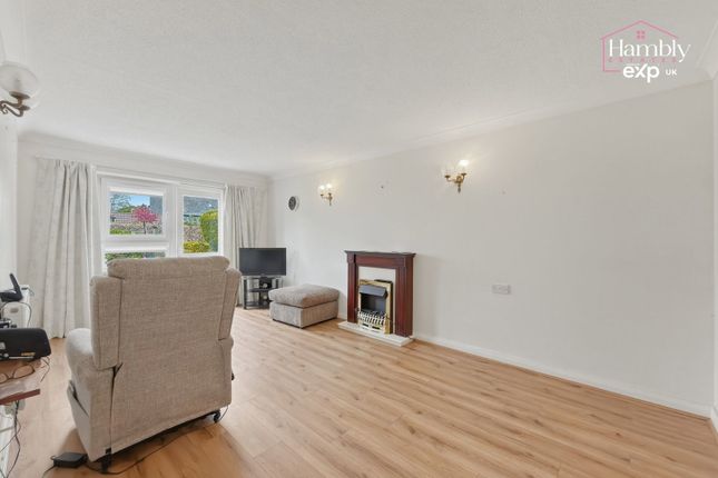 Restway Court,Flat 2, Danescourt Way, Cardiff photo 2