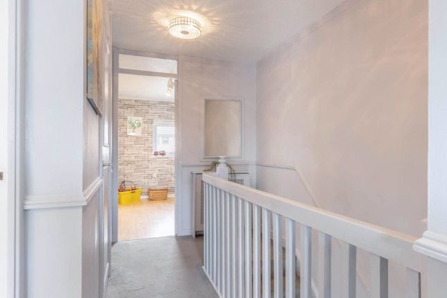 End terrace house for sale in Kingsford Close, Birmingham