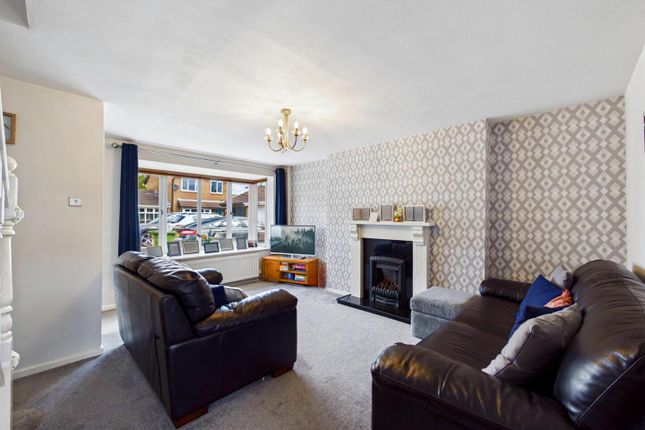 2, Meadow Brook Chase, Normanton photo 3
