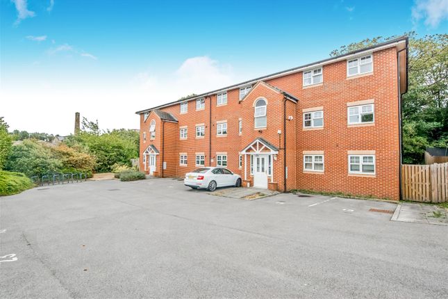 2 stonebridge lea, flat 19, Farnley Crescent, Leeds photo 4