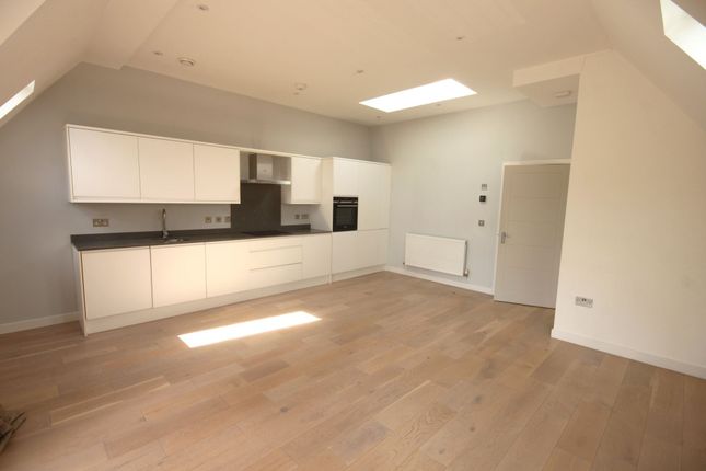 Flat 6, 393 Wickham Road, Croydon photo 3