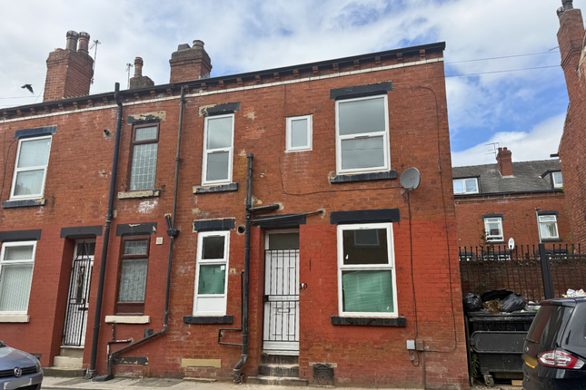 10 Trentham Row, Leeds photo 2