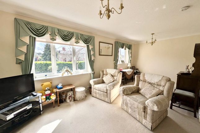 Flat 5, Hamilton Court,, Hinderton Road, Cheshire photo 3