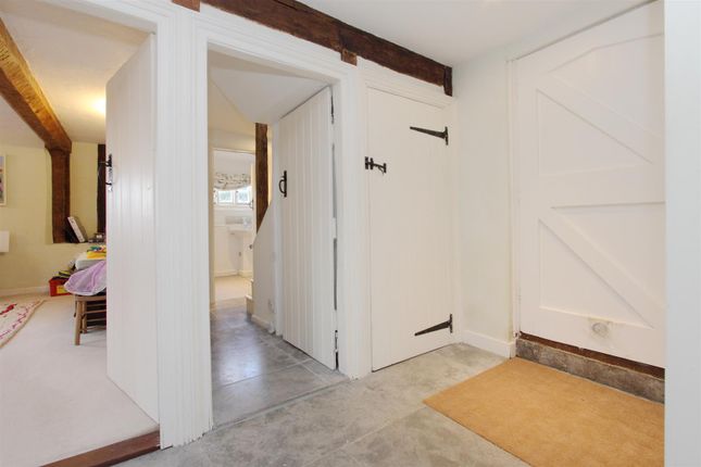 Milestone Cottage Ph17.Jpg