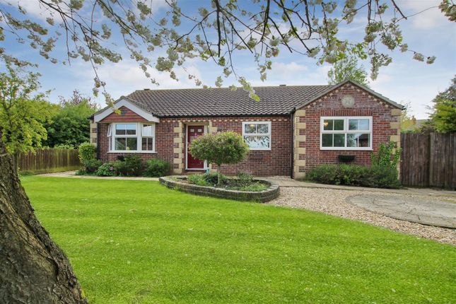 Thumbnail Detached bungalow for sale in Boundary Paddock, Navenby, Lincoln