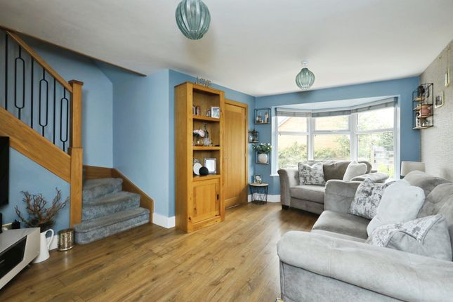 26, Newton Close, Worksop photo 4