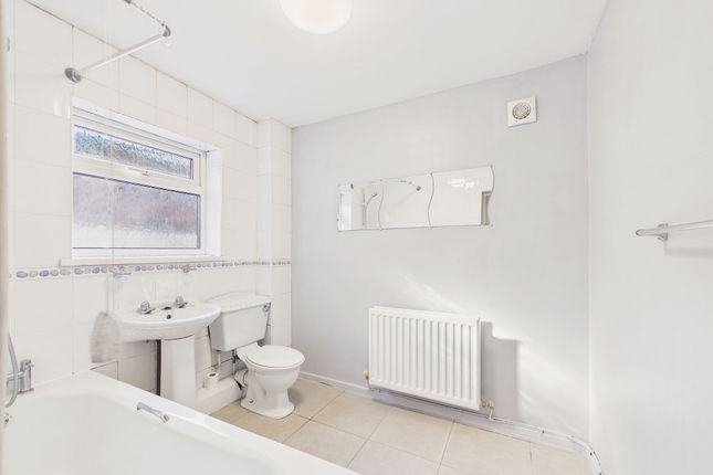 3 Park Terrace, Newcastle Upon Tyne photo 4