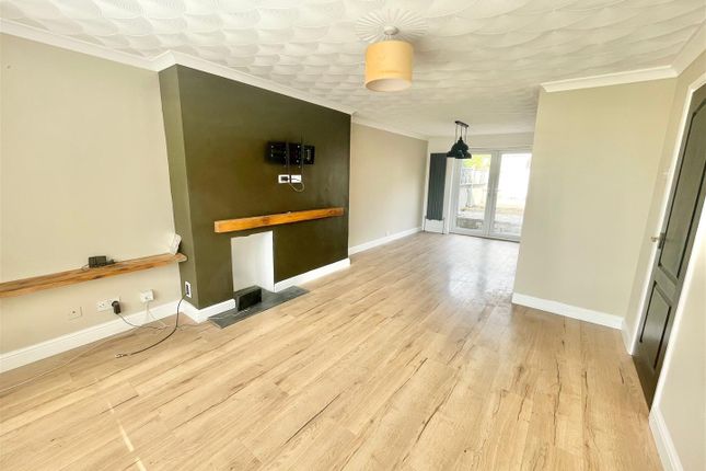 12, Springwood Close, Plymouth photo 5