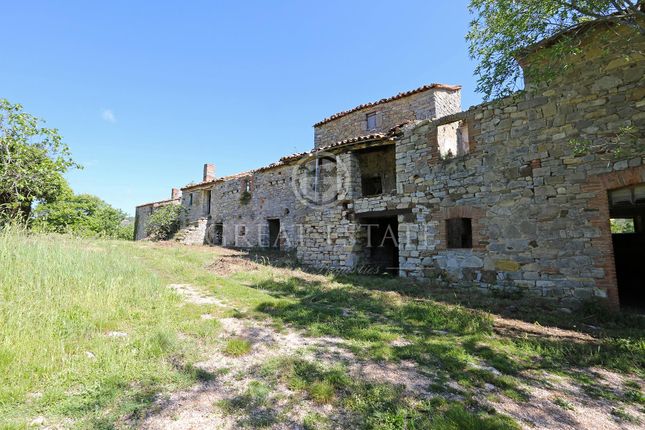 Villa for sale in Montegabbione, Terni, Umbria