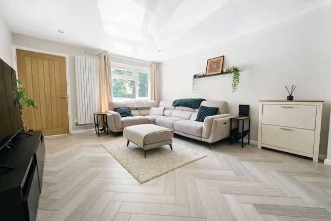 1, Twyford Drive, Lee-On-The-Solent photo 4