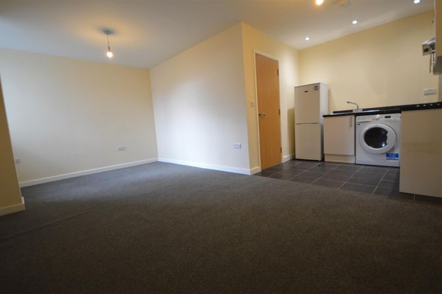 Studio to rent in St. Georges Retail Park, St. Georges Way, Leicester